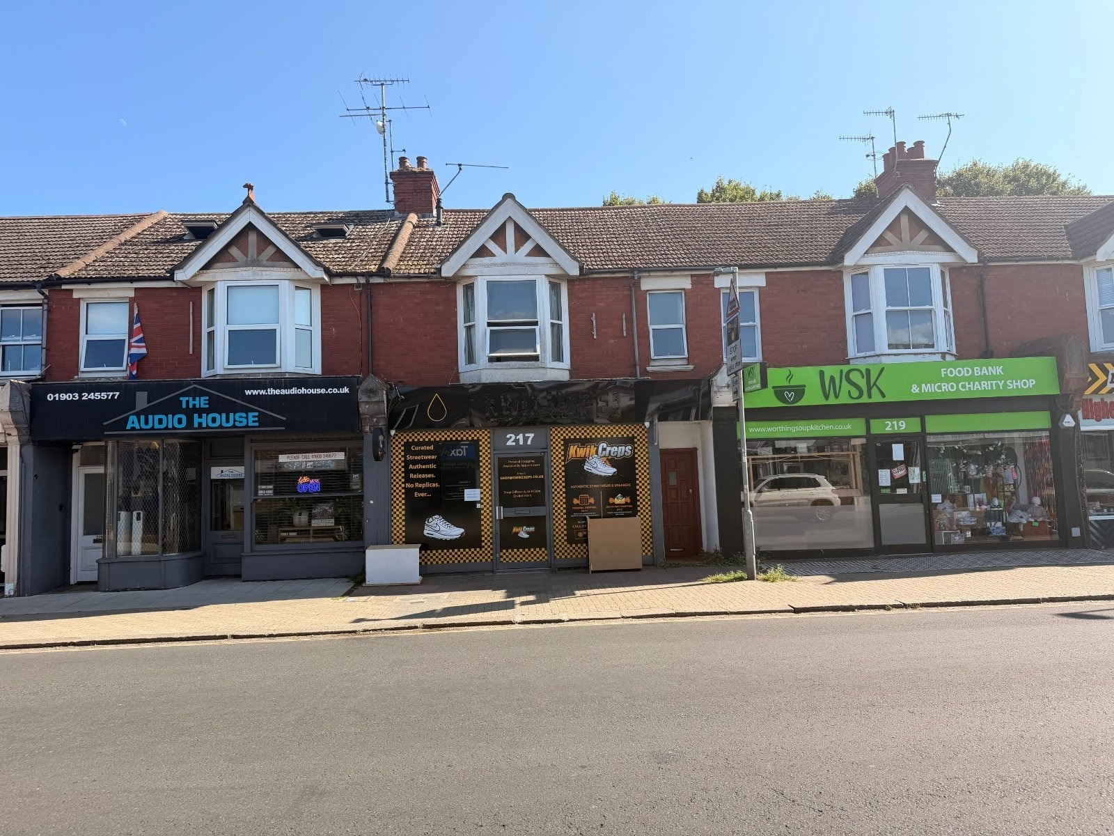 217 Tarring Rd, Worthing to rent Building Photo- Image 1 of 8