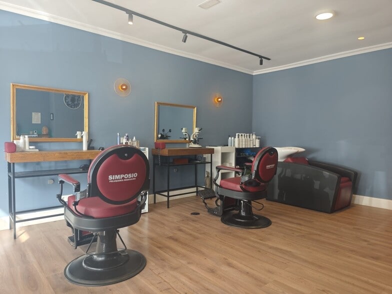 Retail in Madrid, Madrid to rent - Interior Photo - Image 2 of 2