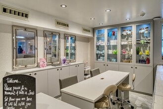 8 Ness Walk, Inverness to rent Interior Photo- Image 2 of 6