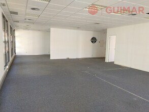 Office in Cerdanyola del Vallès, Barcelona to rent Interior Photo- Image 2 of 5