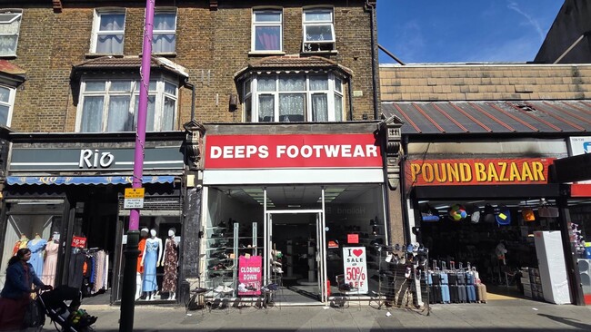 More details for 132 High St N, London - Retail to Rent