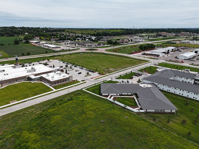 3729 Madison Avenue, Norfolk, NE for sale - Aerial - Image 2 of 3