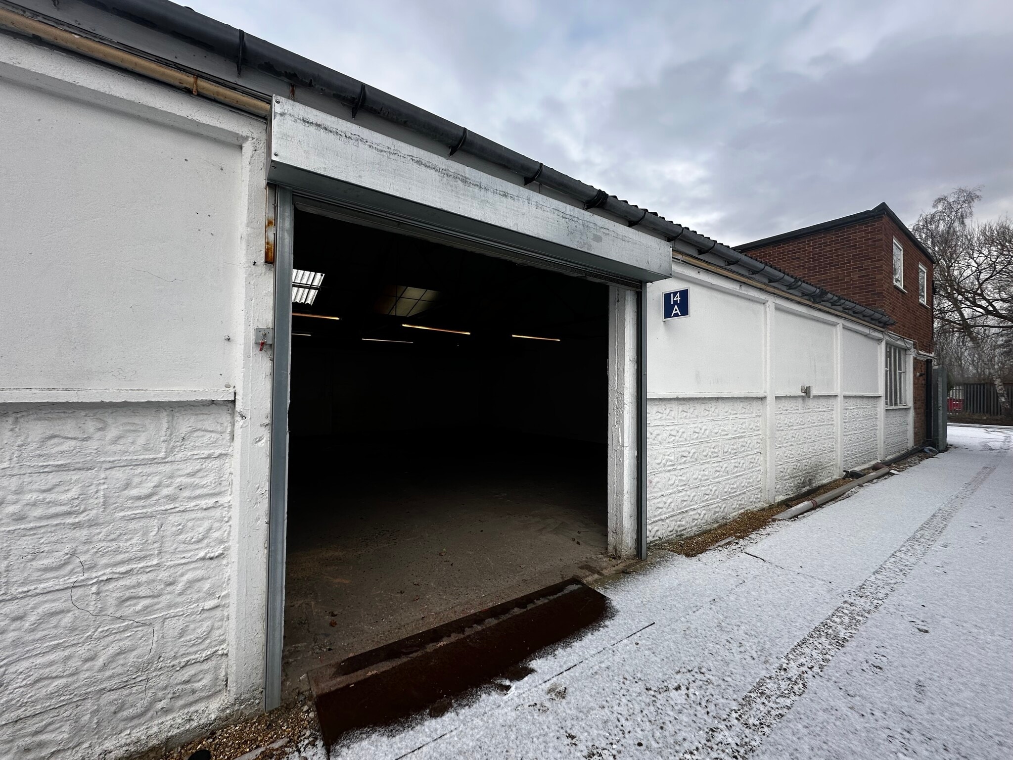 Mimram Rd, Hertford to rent Interior Photo- Image 1 of 8