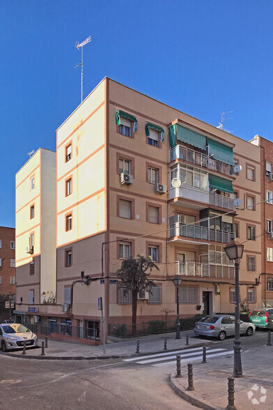 Calle Guadalajara, 1, Alcorcón, Madrid for sale - Primary Photo - Image 1 of 2