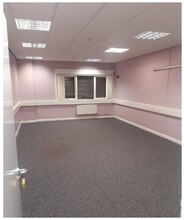 Forth View Industrial Estate, Dunfermline for rent Interior Photo- Image 2 of 2