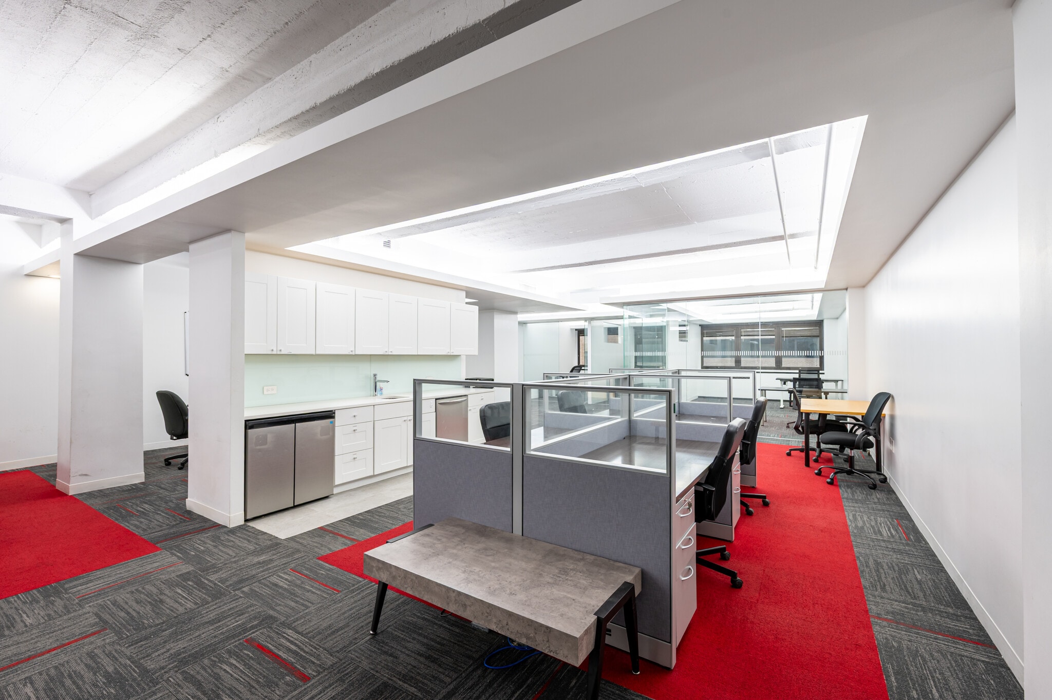 144 E 44th St, New York, NY to rent Building Photo- Image 1 of 23