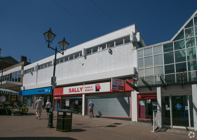 Hagley Mall, Halesowen for rent - Building Photo - Image 2 of 13