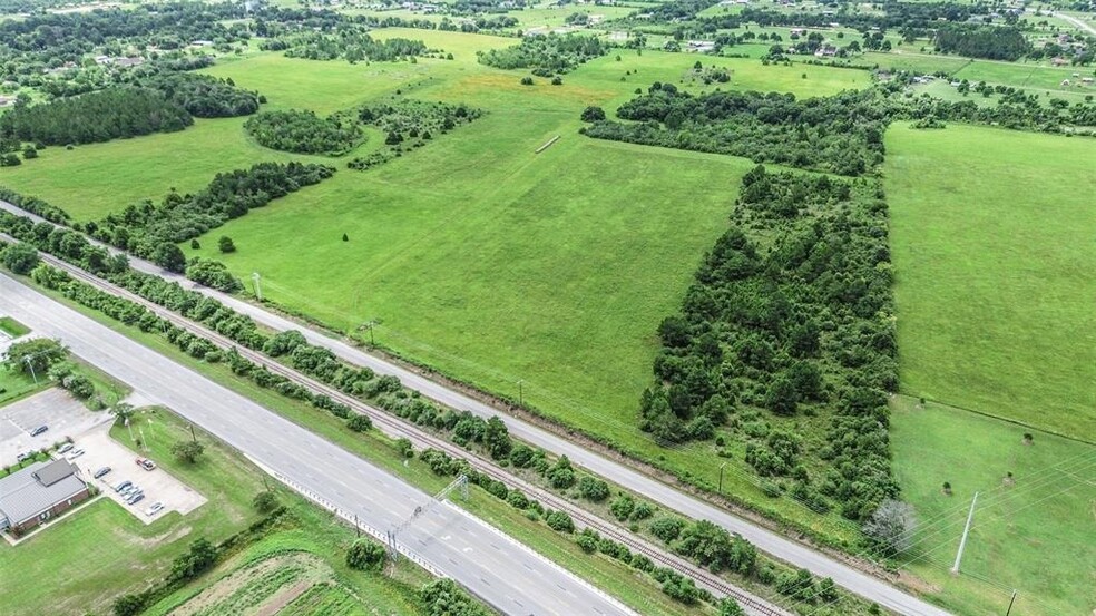 44291 Old Houston Hwy, Prairie View, TX for sale - Primary Photo - Image 1 of 1