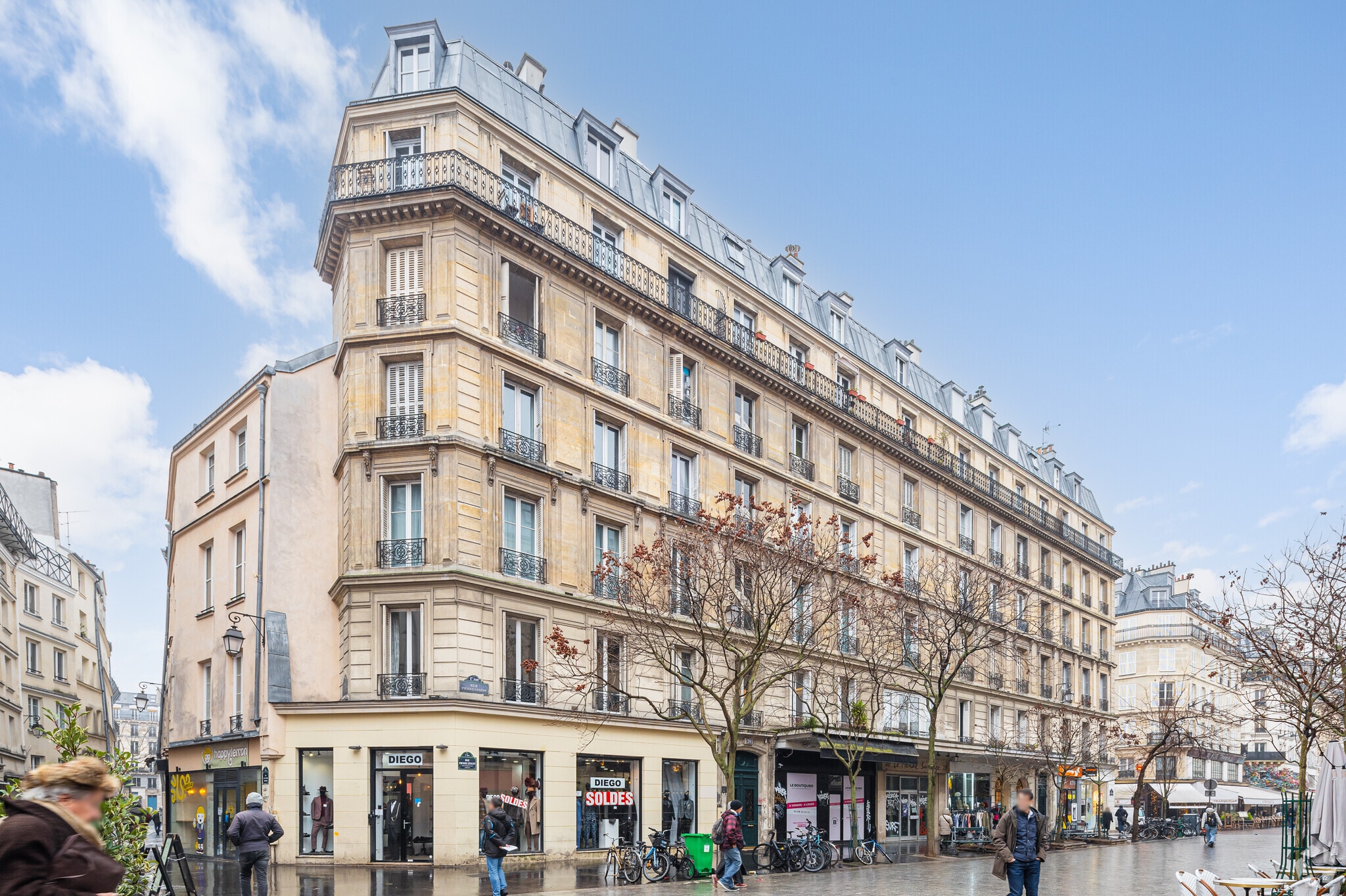 Build-to-Rent in Paris for sale Primary Photo- Image 1 of 4