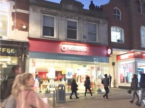 81-82 Briggate, Leeds for sale Primary Photo- Image 1 of 1