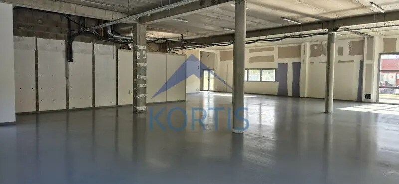 50 Rue Jean Zay, Saint-Priest to rent - Interior Photo - Image 2 of 10