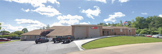 More details for 200 Enchanted Pky, Manchester, MO - Retail for Rent