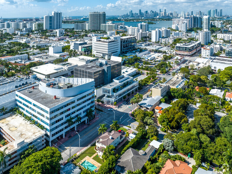 1000 17th St, Miami Beach, FL for rent - Aerial - Image 2 of 4