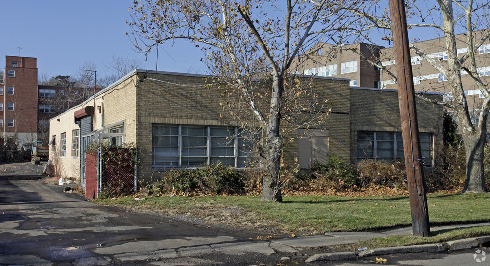 67 S Newman St, Hackensack, NJ for sale - Building Photo - Image 1 of 4