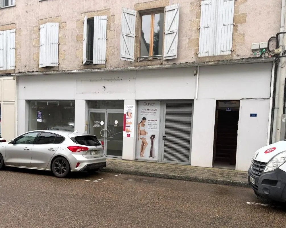 Vente Commerce 100 m² - Photo 1