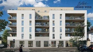 More details for Avenue Maréchal Leclerc, Bourgoin-Jallieu - Retail for Sale