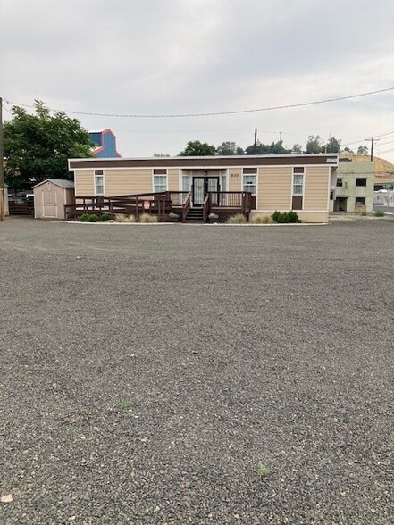 600 SE Court Ave, Pendleton, OR for sale - Building Photo - Image 2 of 20