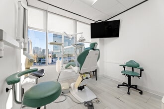 4900 Woodway Dr, Houston, TX to rent Interior Photo- Image 1 of 11