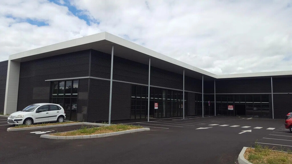 Location Commerce 500 m² - Photo 1