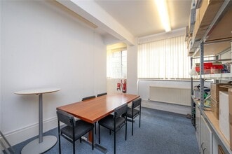 156 St Albans Rd, Sandridge to rent Interior Photo- Image 2 of 8