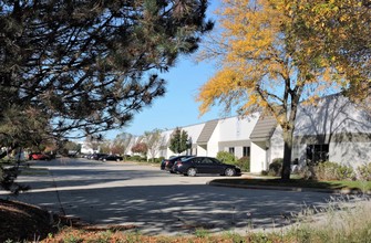 1701 Quincy Ave, Naperville, IL for rent Building Photo- Image 1 of 21