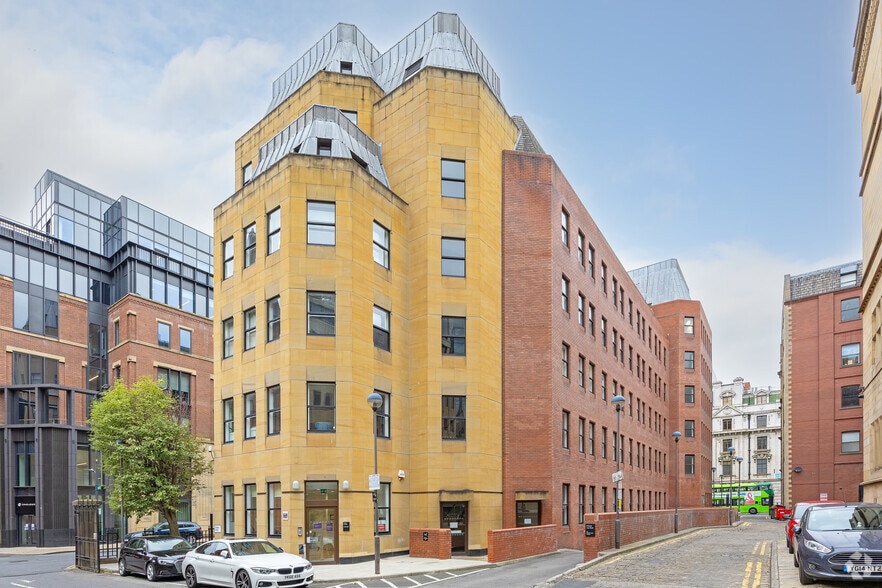 14 King St, Leeds to rent - Building Photo - Image 3 of 3