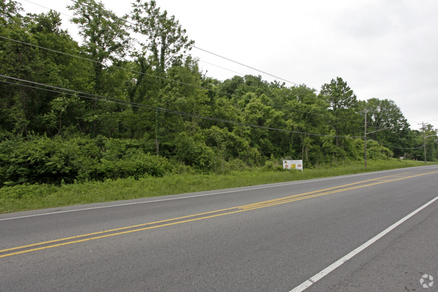 5840 Nolensville Pike, Antioch, TN for sale - Primary Photo - Image 1 of 16