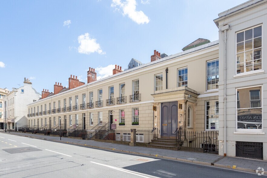 1-6 Clarence Para, Cheltenham for sale - Primary Photo - Image 1 of 2