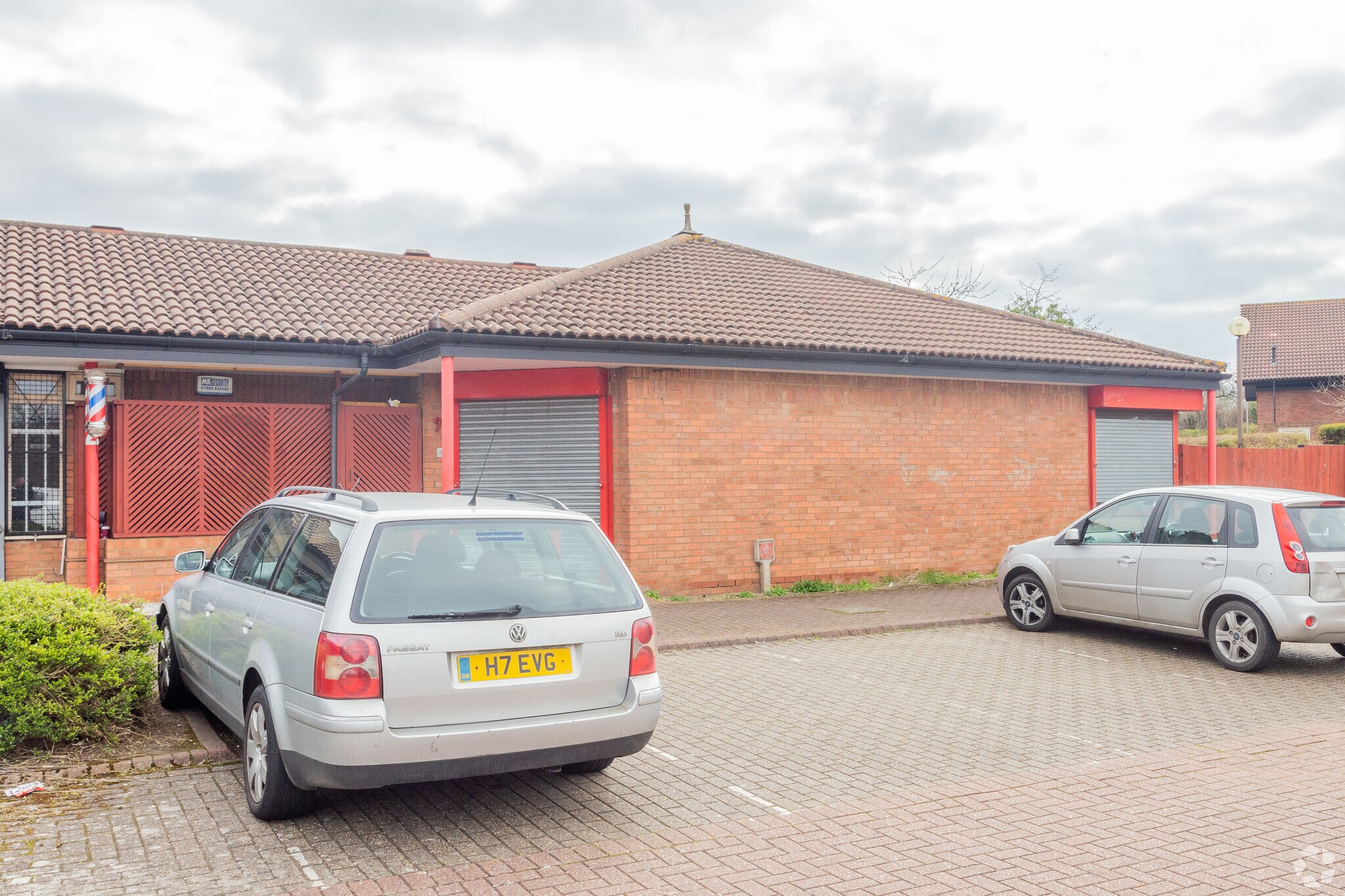 1-9 Knebworth Gate, Milton Keynes for sale Primary Photo- Image 1 of 1