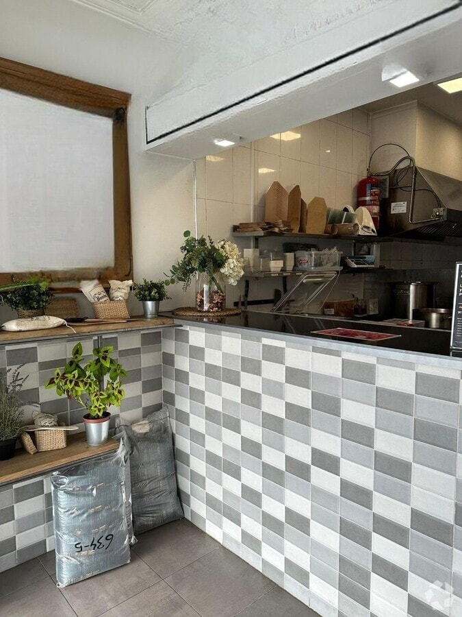 Torrelodones, MAD 28250 - - - Interior Photo - Image 2 of 8