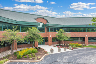 19 Campus Blvd, Newtown Square, PA for rent Building Photo- Image 1 of 7