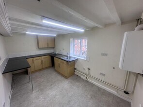 35-35A Kirk Gate, Newark to rent Interior Photo- Image 2 of 4