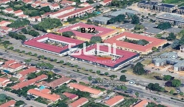 33 Avenue Du Docteur Georges Lévy, Vénissieux, RHO - Aerial map view