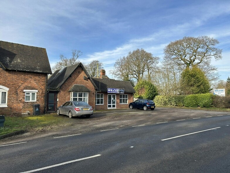 30-34 Radmoor Cottages, Market Drayton for sale - Primary Photo - Image 1 of 6