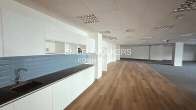 Office in Barcelona, Barcelona to rent Interior Photo- Image 2 of 14