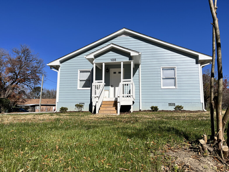 108 Justice Heights St, Apex, NC for rent - Building Photo - Image 1 of 24