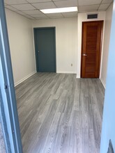 6901-6989 NW 82nd Ave, Miami, FL for rent Interior Photo- Image 2 of 10