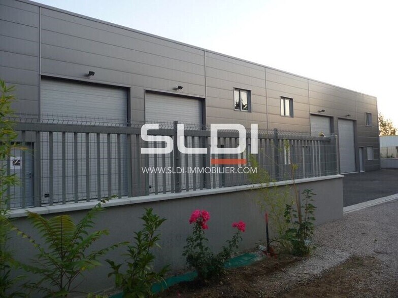 Impasse Du Sermoraz, Beynost to rent - Building Photo - Image 2 of 5