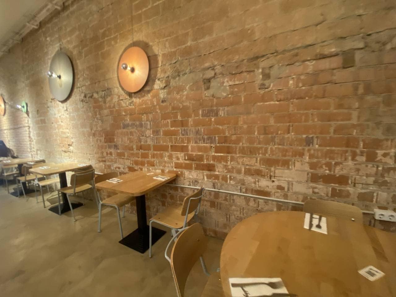 Retail in Barcelona, Barcelona to rent Primary Photo- Image 1 of 2