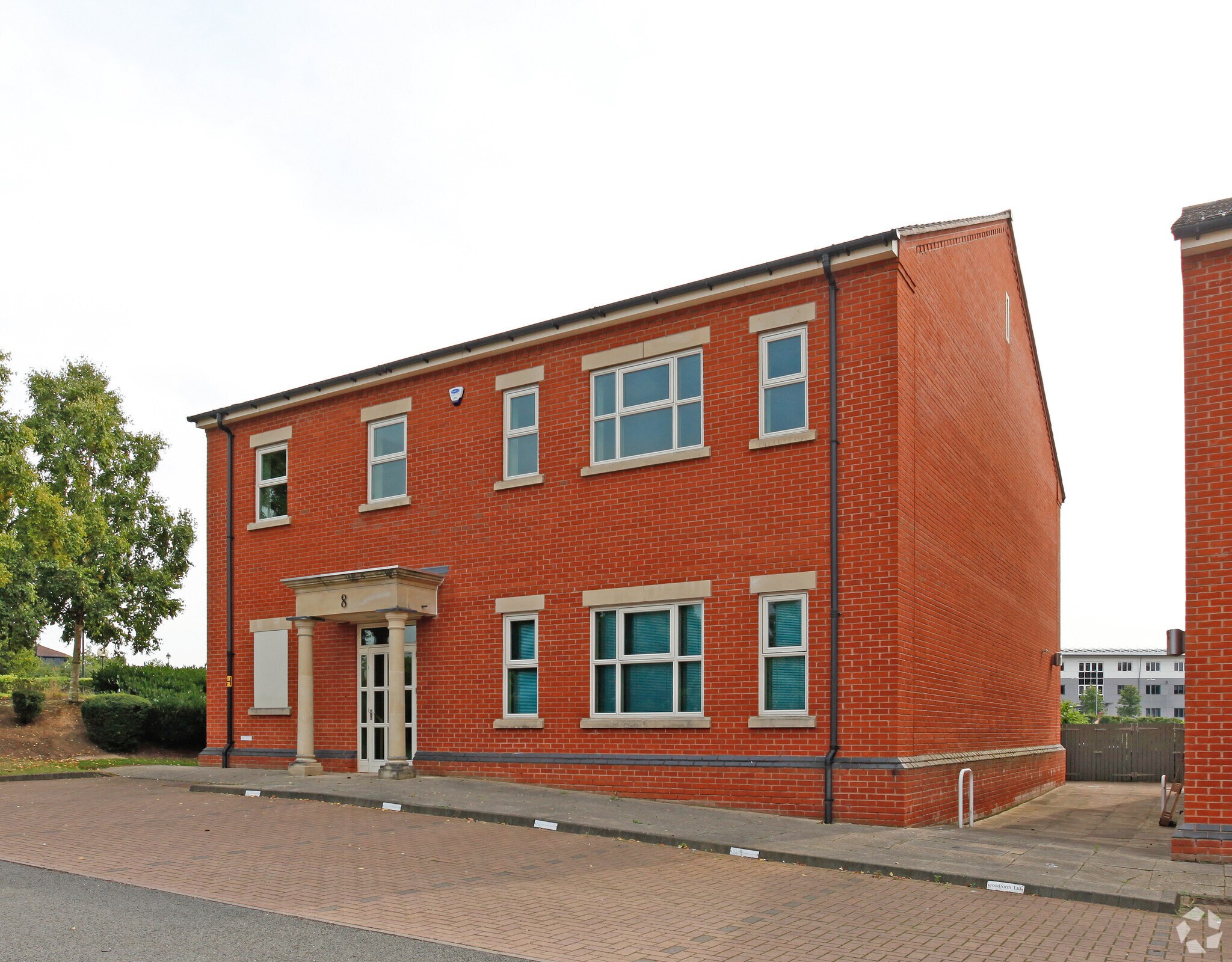 Olympus Ave, Warwick for sale Primary Photo- Image 1 of 1