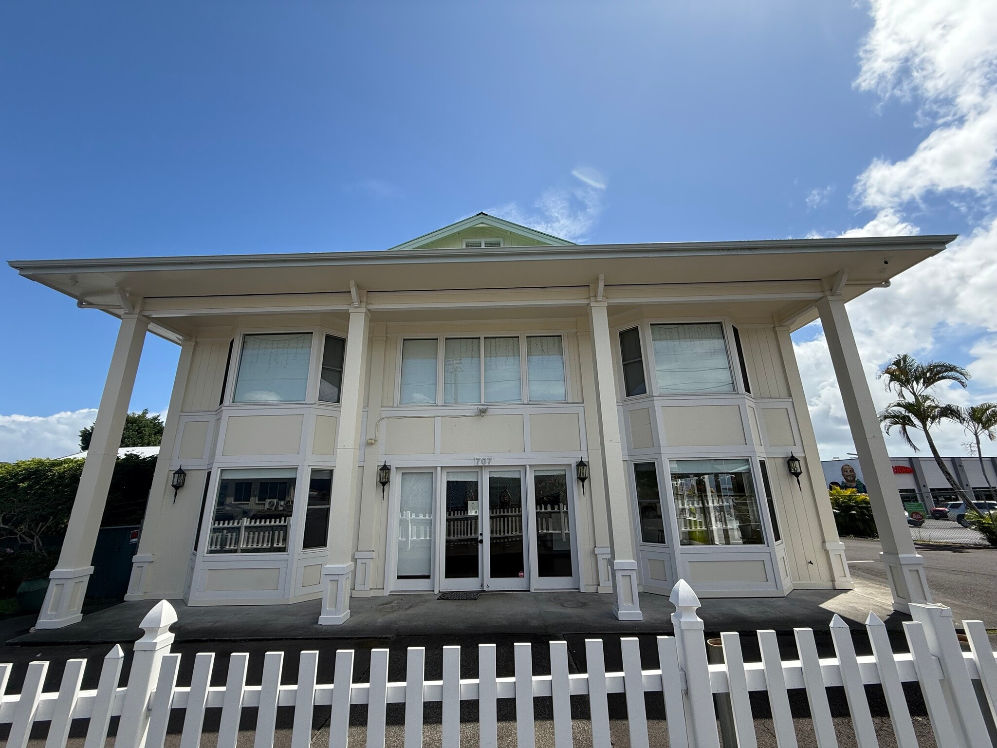 707 Kinoole St, Hilo, HI to rent Building Photo- Image 1 of 6