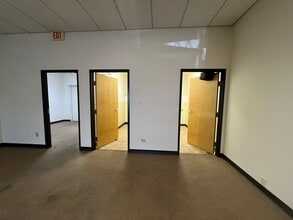 9250 N 43rd Ave, Glendale, AZ to rent Interior Photo- Image 1 of 7