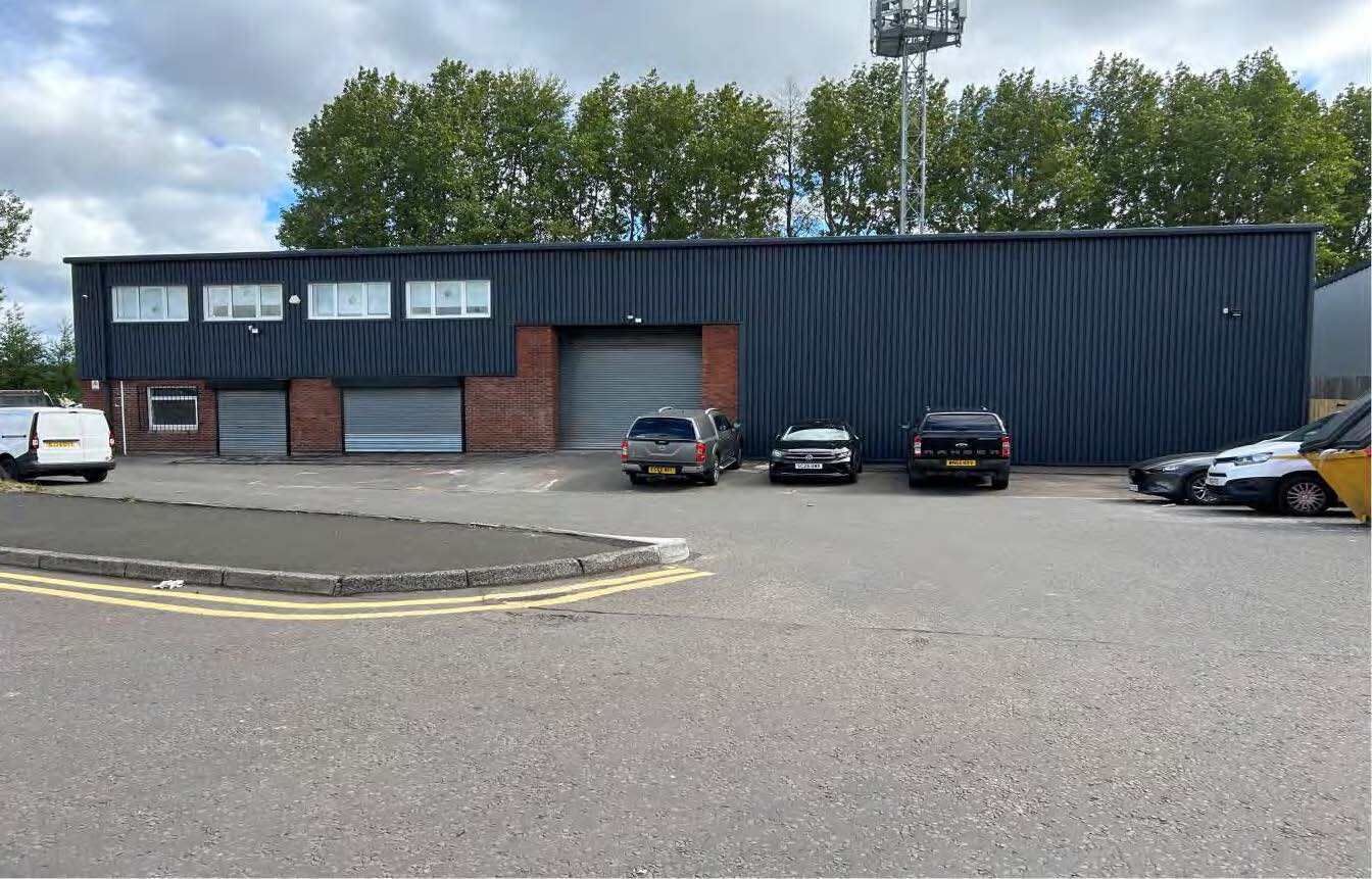 110 Glasgow Rd, Rutherglen to rent Building Photo- Image 1 of 8