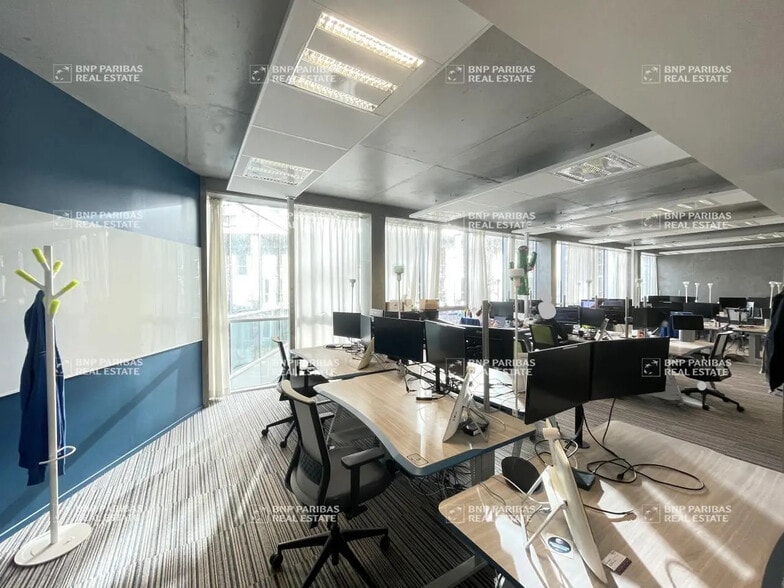 Office in Nantes to rent - Interior Photo - Image 2 of 10