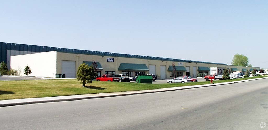 800 E 64th Ave, Denver, CO to rent Primary Photo- Image 1 of 7