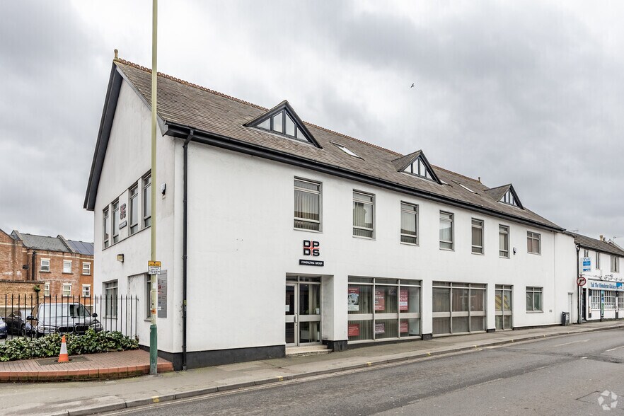 5 Devizes Rd, Swindon for sale - Primary Photo - Image 1 of 1