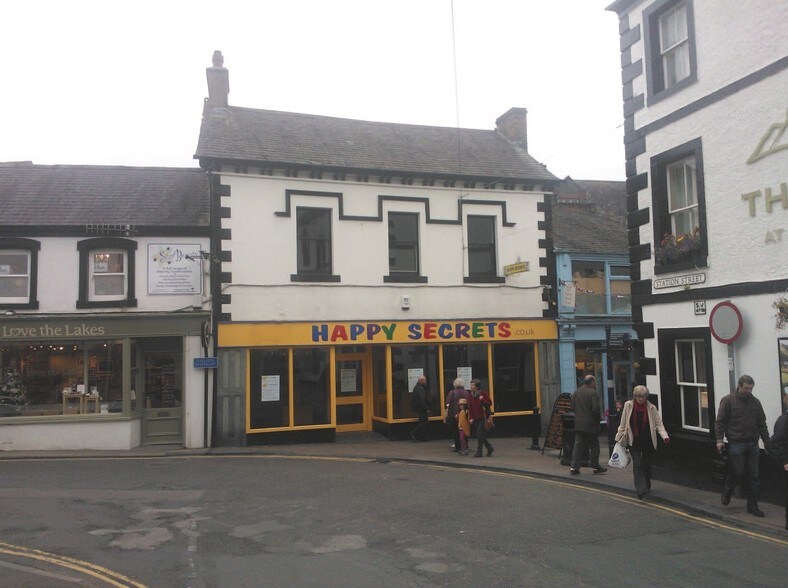 2-4 St Johns St, Keswick for sale - Primary Photo - Image 1 of 1