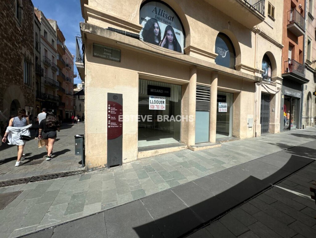 Retail in Granollers, Barcelona to rent Interior Photo- Image 1 of 3