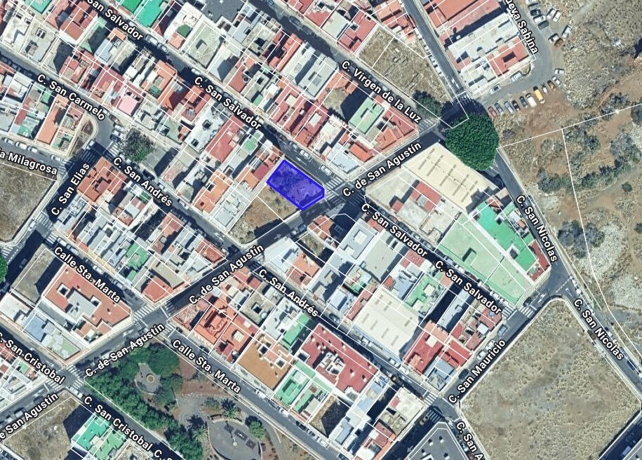 Land in San Cristóbal de La Laguna, Santa Cruz de Tenerife for sale Primary Photo- Image 1 of 2