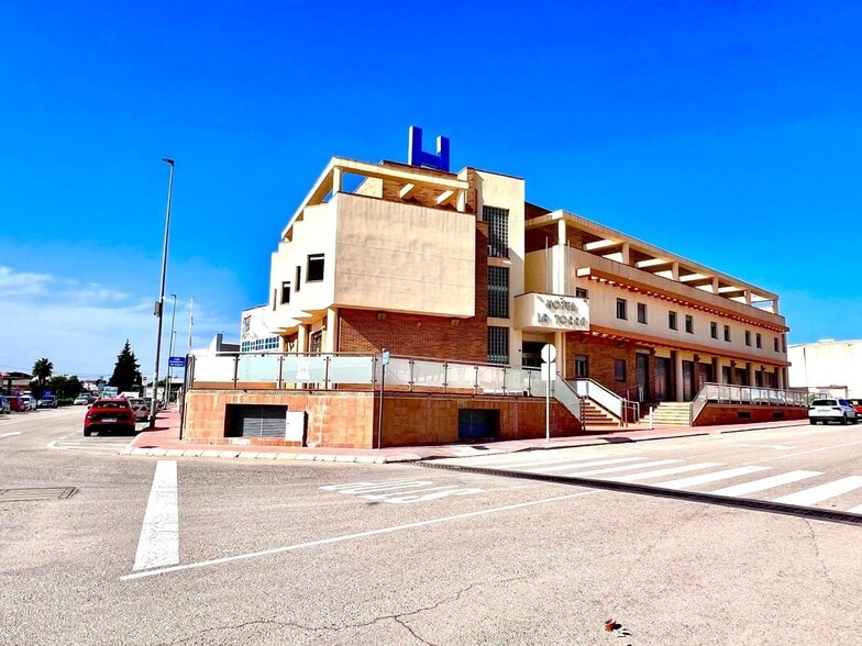 Hospitality in Los Montesinos, Alicante for sale - Building Photo - Image 1 of 30